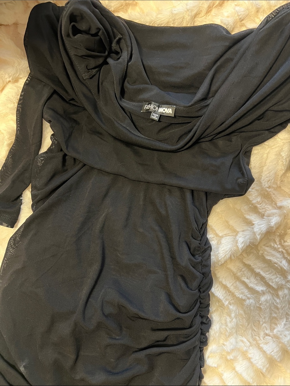 Fashion Nova Black Off-Shoulder Ruched Long Sleeve Dress